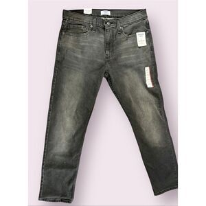 Levi’s jeans 32 x 30 nwt